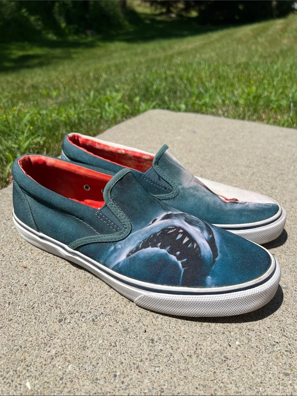Sperry Topsider Jaws Graphic Slip-On Boat Shoe Sneakers Men’s Size 9M